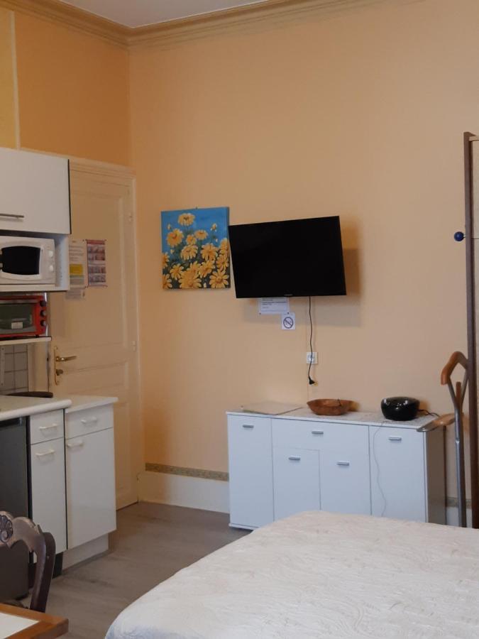 Apartamento Le Select Néris-les-Bains Exterior foto